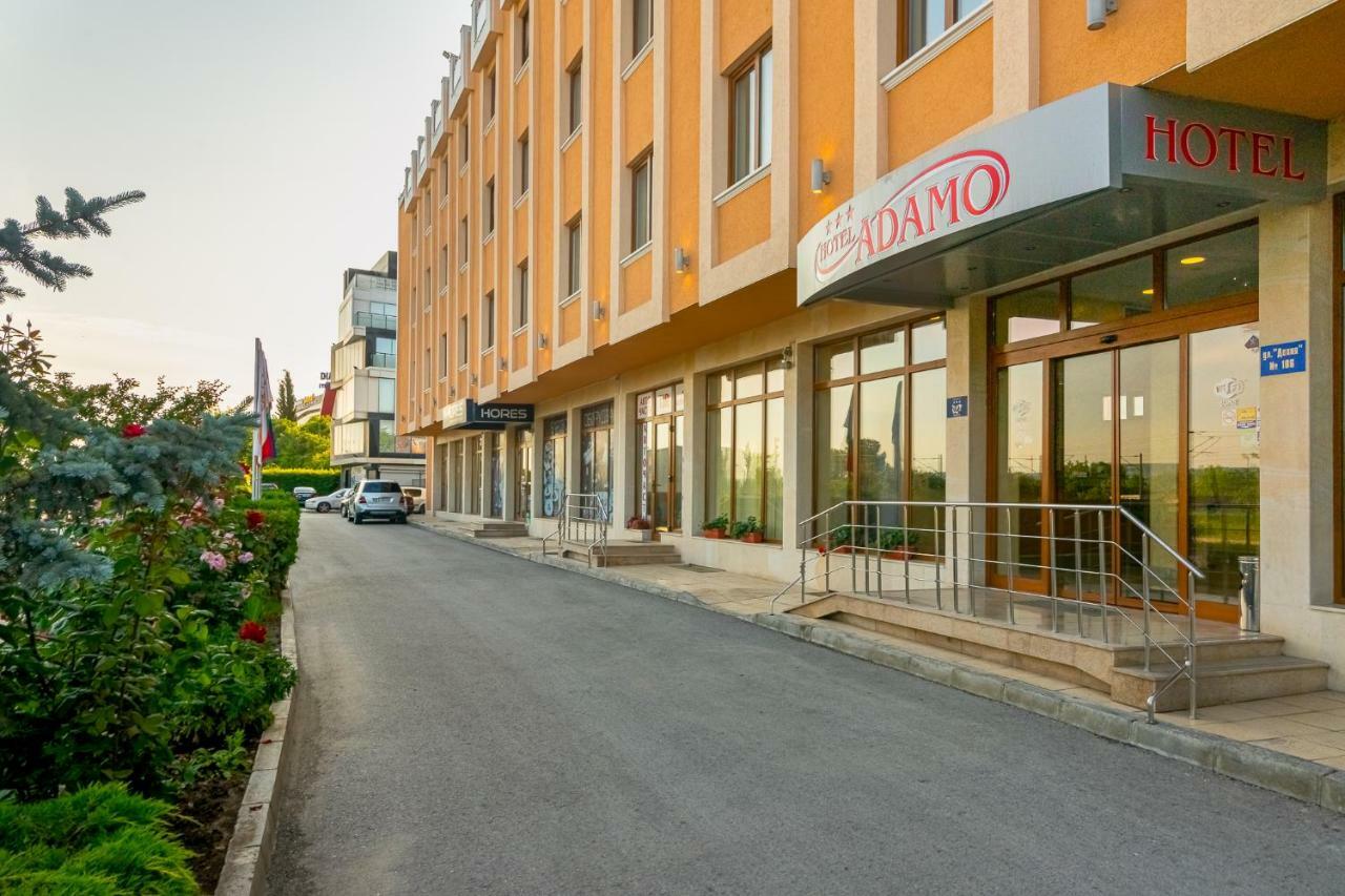Adamo Hotel Varna Exterior photo
