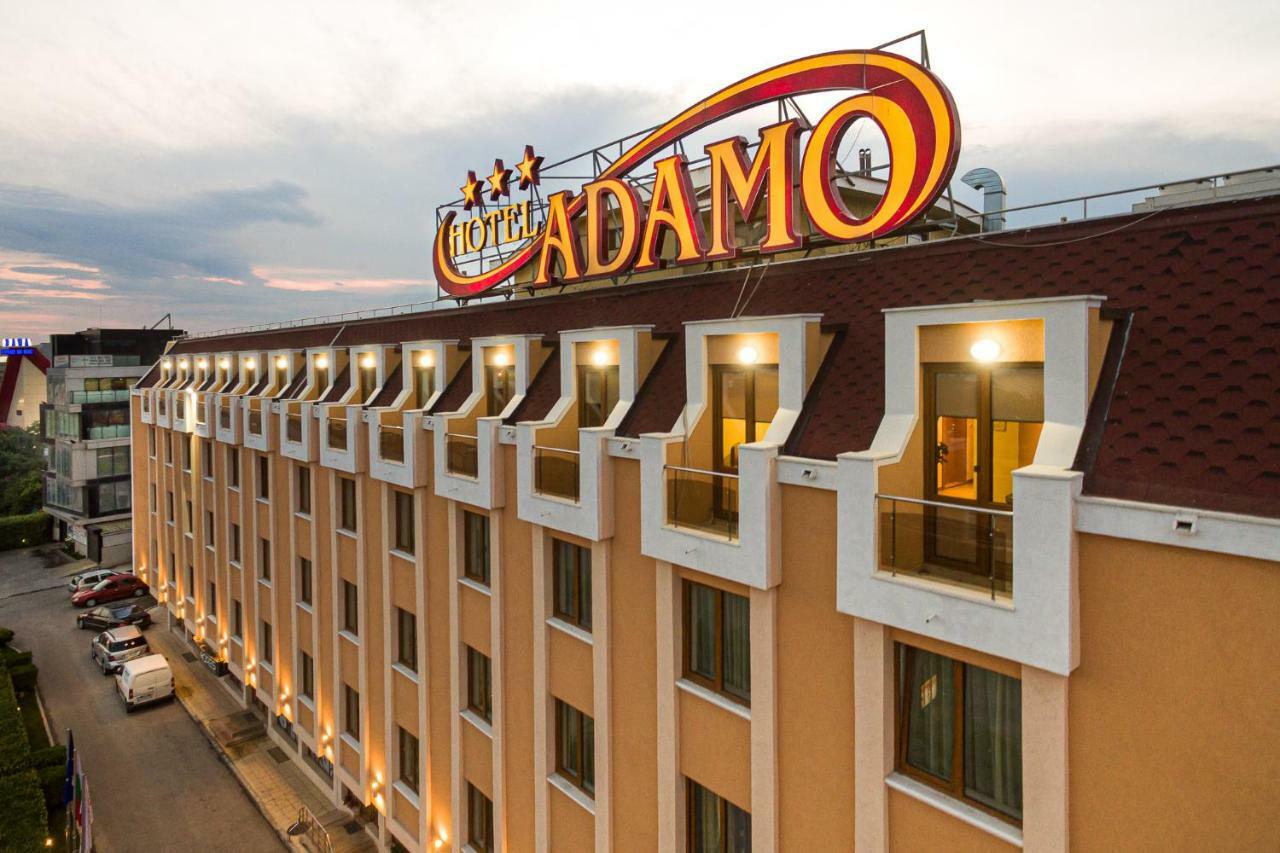 Adamo Hotel Varna Exterior photo